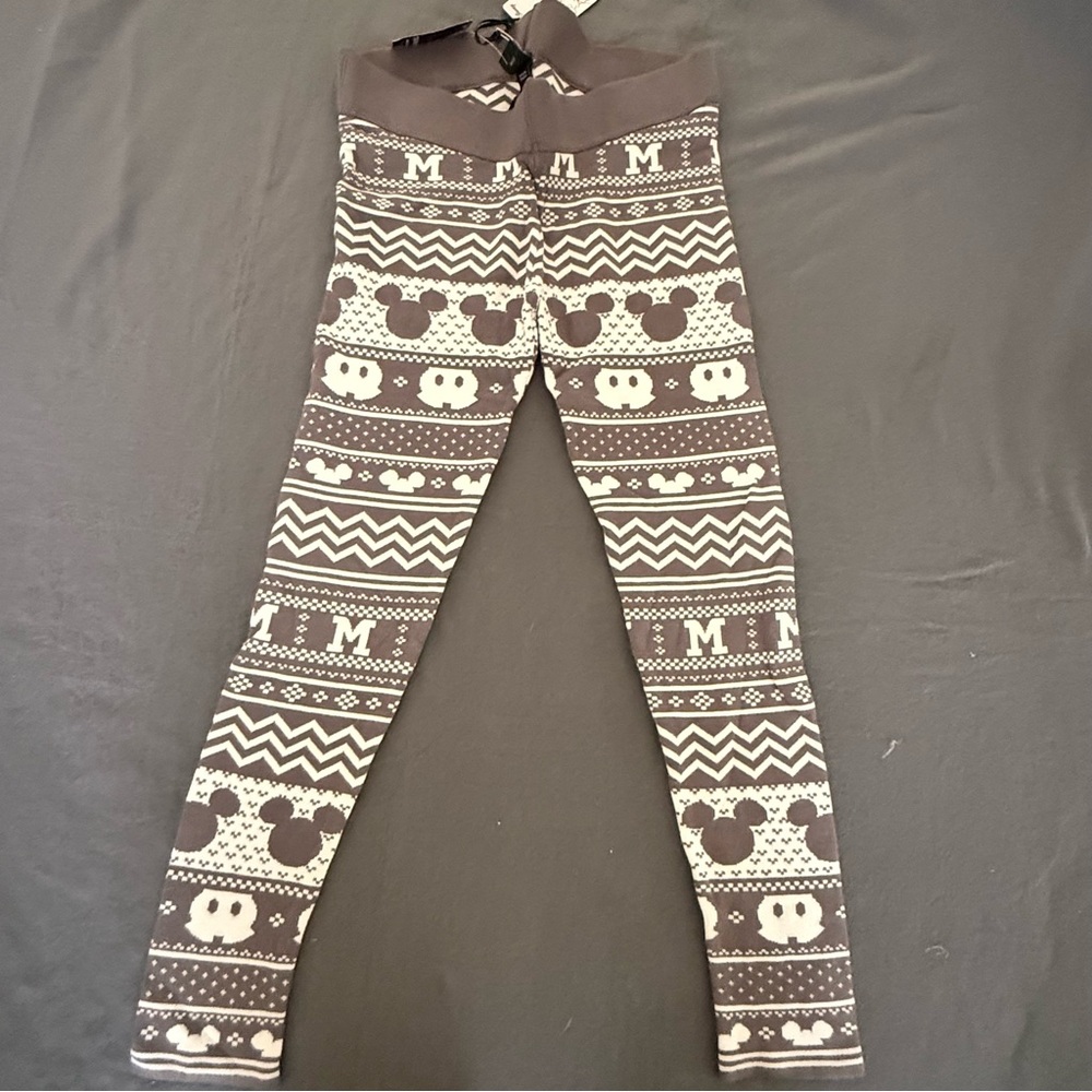 New Torrid Disney Mickey Mouse Fair Isle Leggings